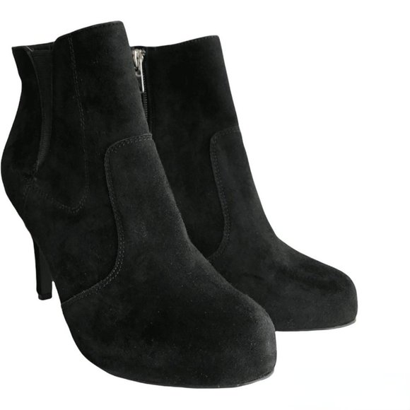 Brand New Rockport Black Suede High Heel Ankle Boots Size 7 - Picture 2 of 5